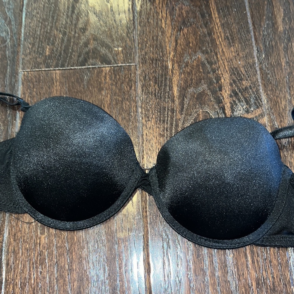 Convertible bra black push up 34A